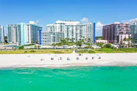 5161 Collins Ave # 616, Miami Beach FL 33140