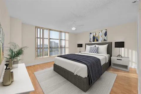 3530 Mystic Pointe Dr # 710, Aventura FL 33180