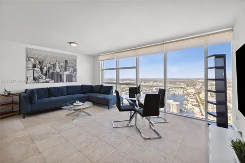 1830 S OCEAN DR # 4907, Hallandale Beach FL 33009