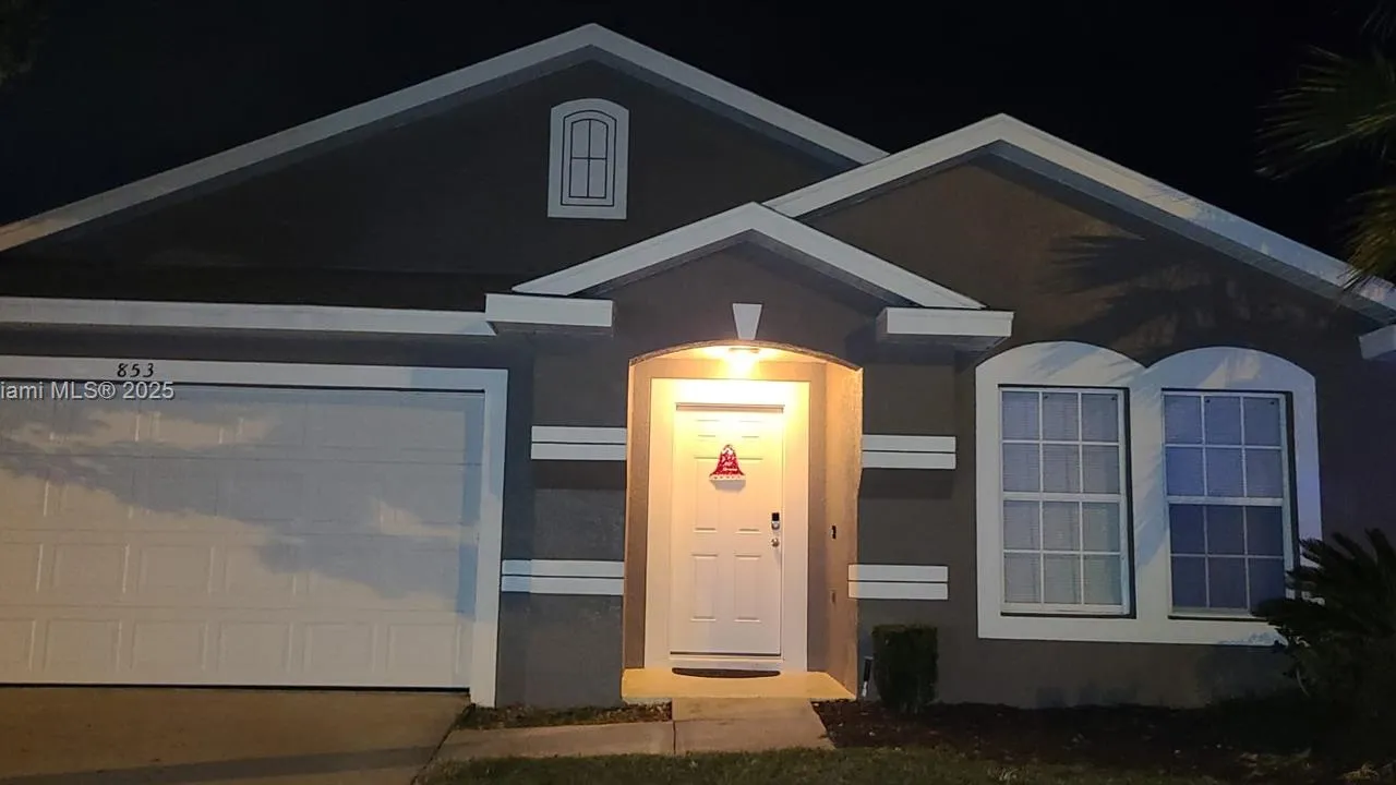 853 Lockbreeze DR, Davenport FL 33897