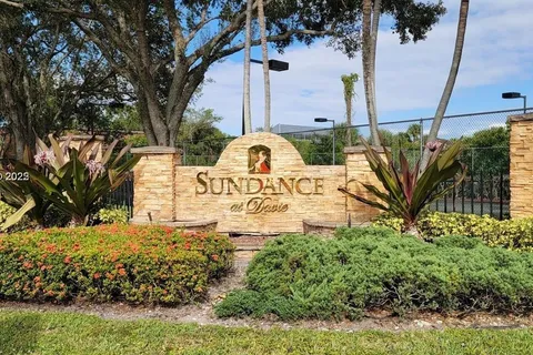 2846 S University Dr # 4308, Davie FL 33328