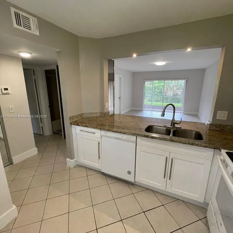3788 N University DR # 1, Coral Springs FL 33065