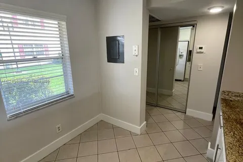 3788 N University DR # 1, Coral Springs FL 33065