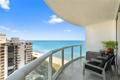 6365 Collins Ave # 1909, Miami Beach FL 33141