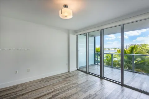 6620 Indian Creek Dr # 313, Miami Beach FL 33141