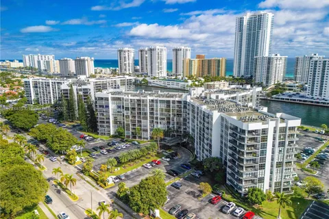 800 Parkview Dr # 409, Hallandale Beach FL 33009