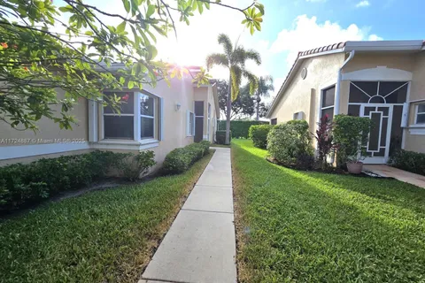 85 Sausalito Dr, Boynton Beach FL 33436