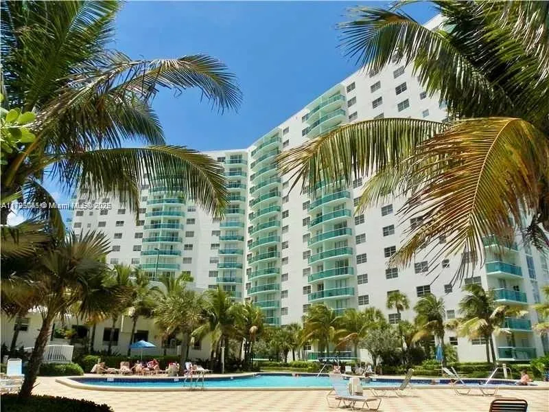 3001 S Ocean Dr # 1039, Hollywood FL 33019