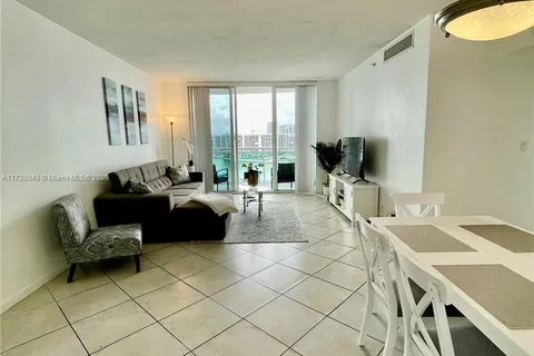 3001 S Ocean Dr # 1039, Hollywood FL 33019