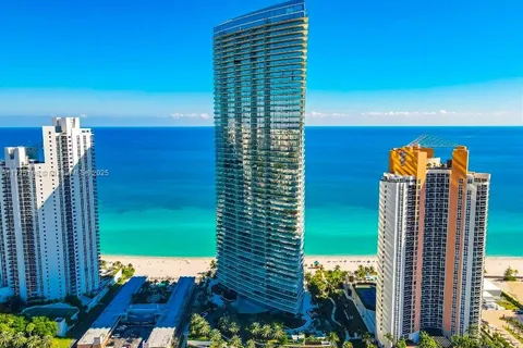 18975 Collins Ave # 3705, Sunny Isles Beach FL 33160