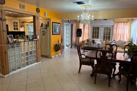 8471 NW 16th St, Pembroke Pines FL 33024