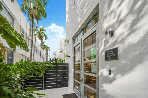 310 Meridian Ave, Miami Beach FL 33139