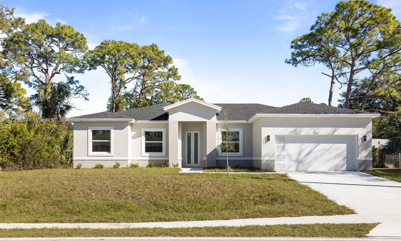 1043 Walden Blvd SE, Palm Bay FL 32909