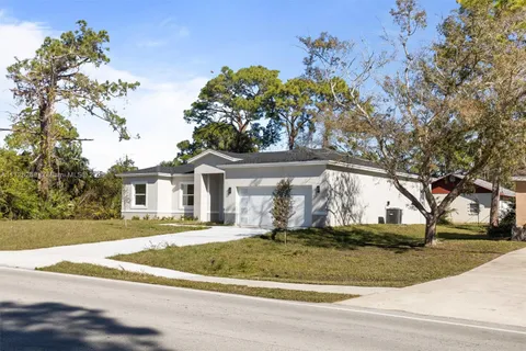 1043 Walden Blvd SE, Palm Bay FL 32909