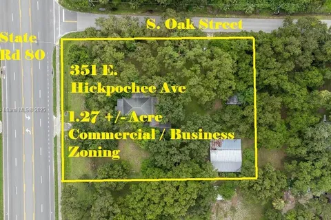 351 E Hickpochee Ave, La Belle FL 33935