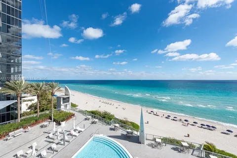 17121 Collins Ave # 904, Sunny Isles Beach FL 33160