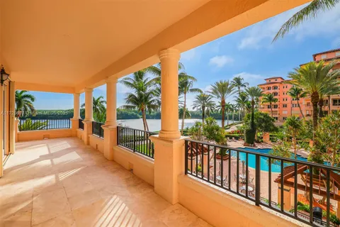 13637 Deering Bay Dr # 222, Coral Gables FL 33158