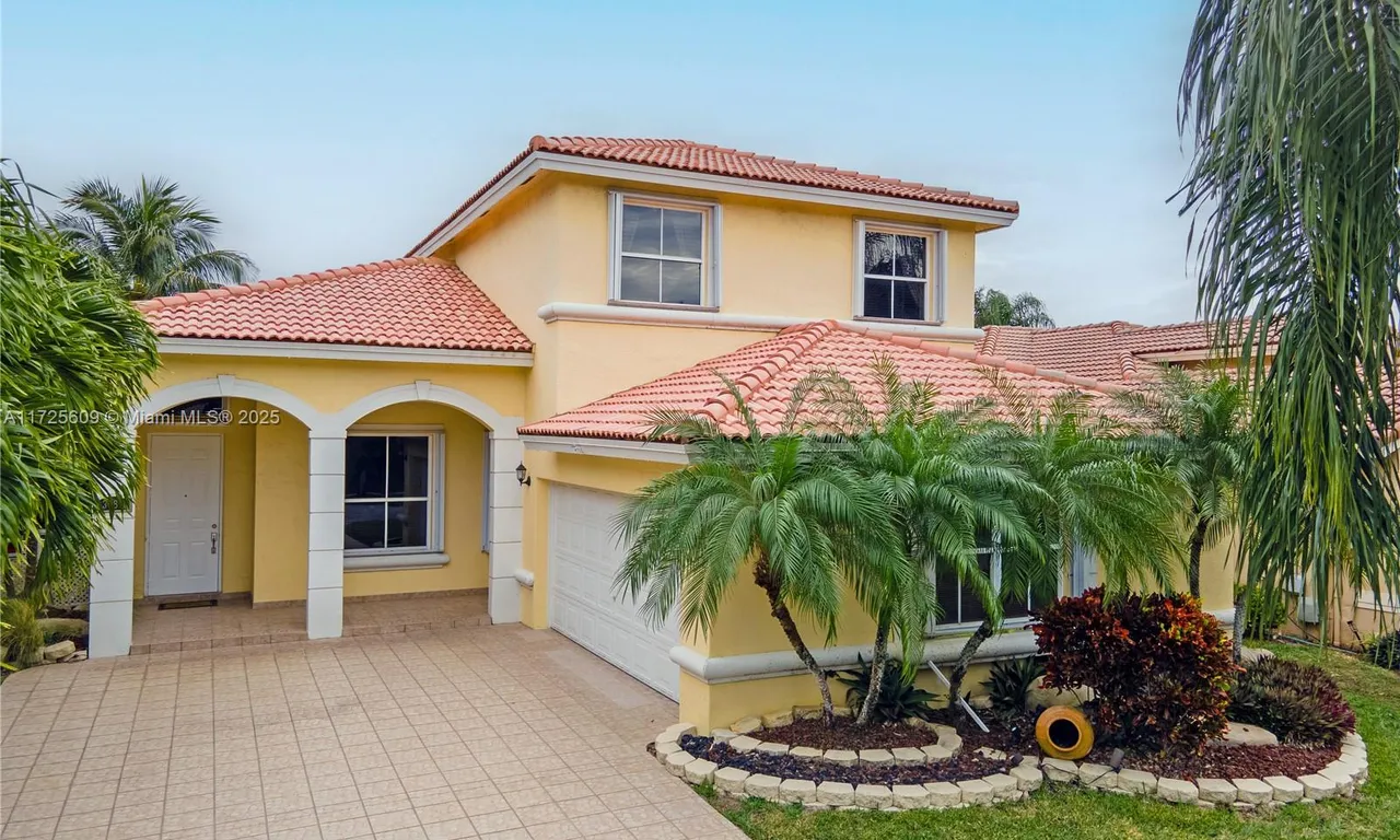 3482 Coco Lake Dr, Coconut Creek FL 33073