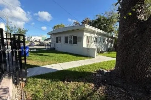 170 NE 68th Ter, Miami FL 33138