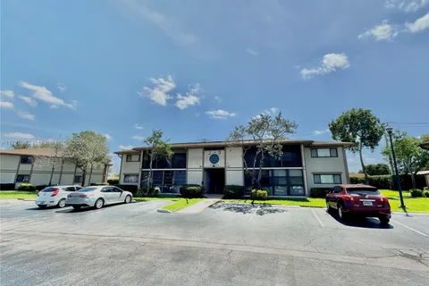 10715 W Clairmont Cir # 212, Tamarac FL 33321