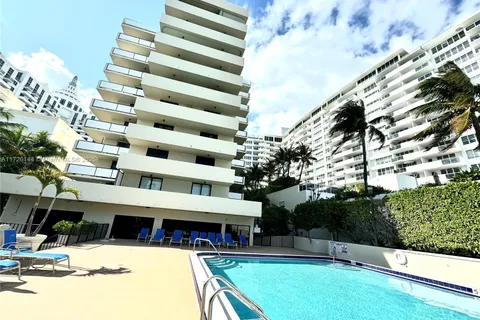 1621 Collins Ave # 310, Miami Beach FL 33139