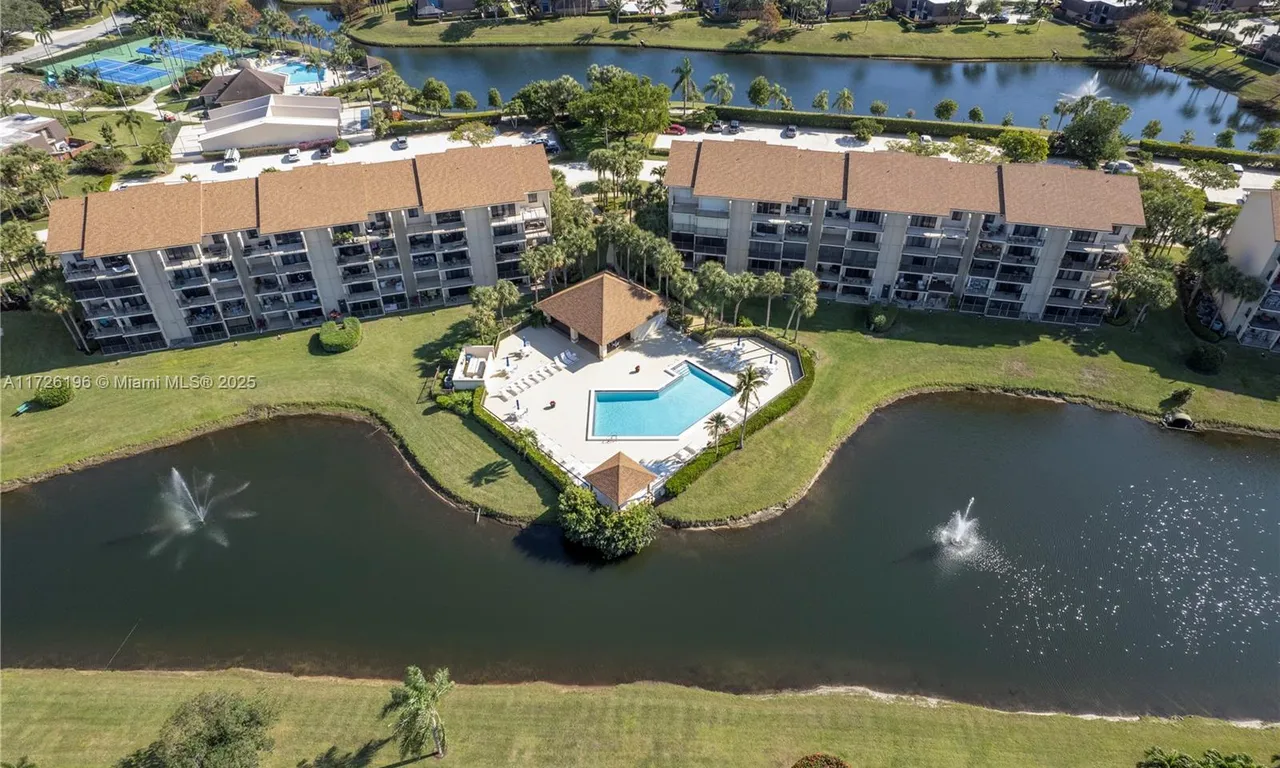 2601 Marina Isle Way # 401, Jupiter FL 33477