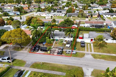 11865 SW 186th St, Miami FL 33177