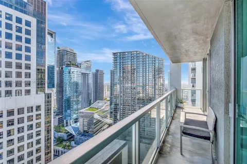 500 Brickell Ave # 3910, Miami FL 33131