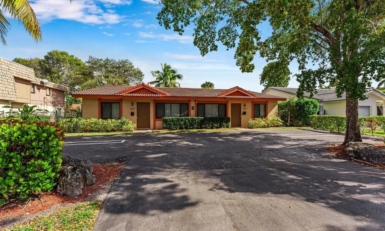 3591 NW 78th Ln, Coral Springs FL 33065