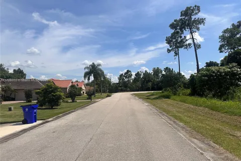 4917 Sugar Bay Street, Sebring FL 33872