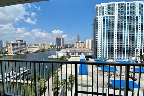 1965 S Ocean Dr # 10H, Hallandale Beach FL 33009