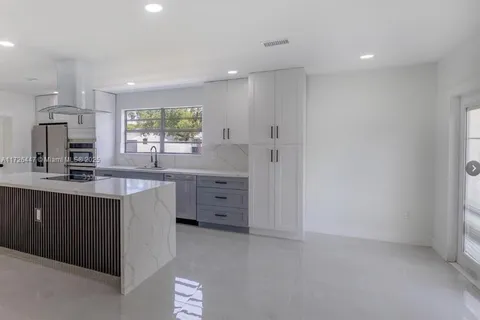 8705 SW 185th Ter # 1, Cutler Bay FL 33157