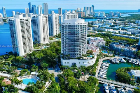 4100 Island Blvd # 2302, Aventura FL 33160