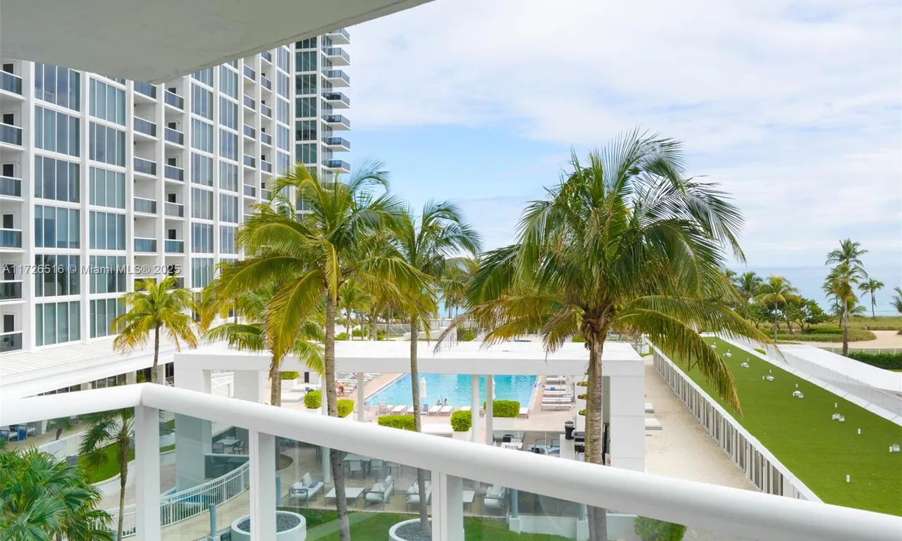 10275 Collins Ave # 320, Bal Harbour FL 33154