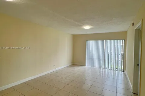 8740 N Sherman Cir # 308, Miramar FL 33025