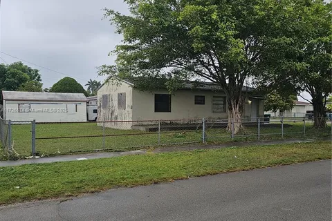 16900 SW 301st Ter, Homestead FL 33030