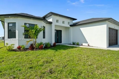 2632 NW 4th Ave, Cape Coral FL 33993