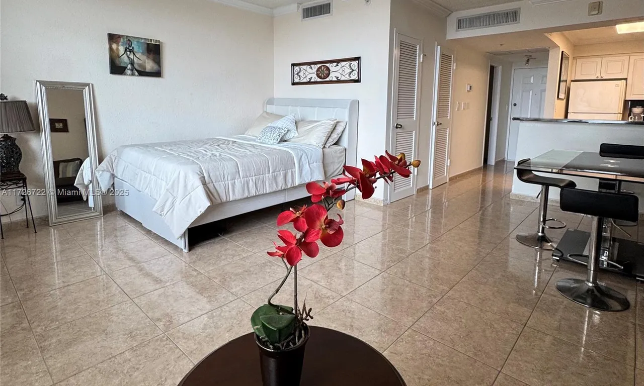 2501 S Ocean Dr # 832, Hollywood FL 33019