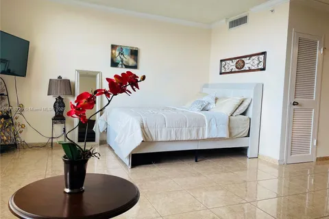 2501 S Ocean Dr # 832, Hollywood FL 33019