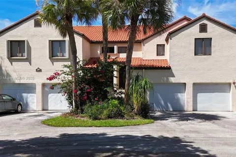 20 Via De Casas Sur # 202, Boynton Beach FL 33426