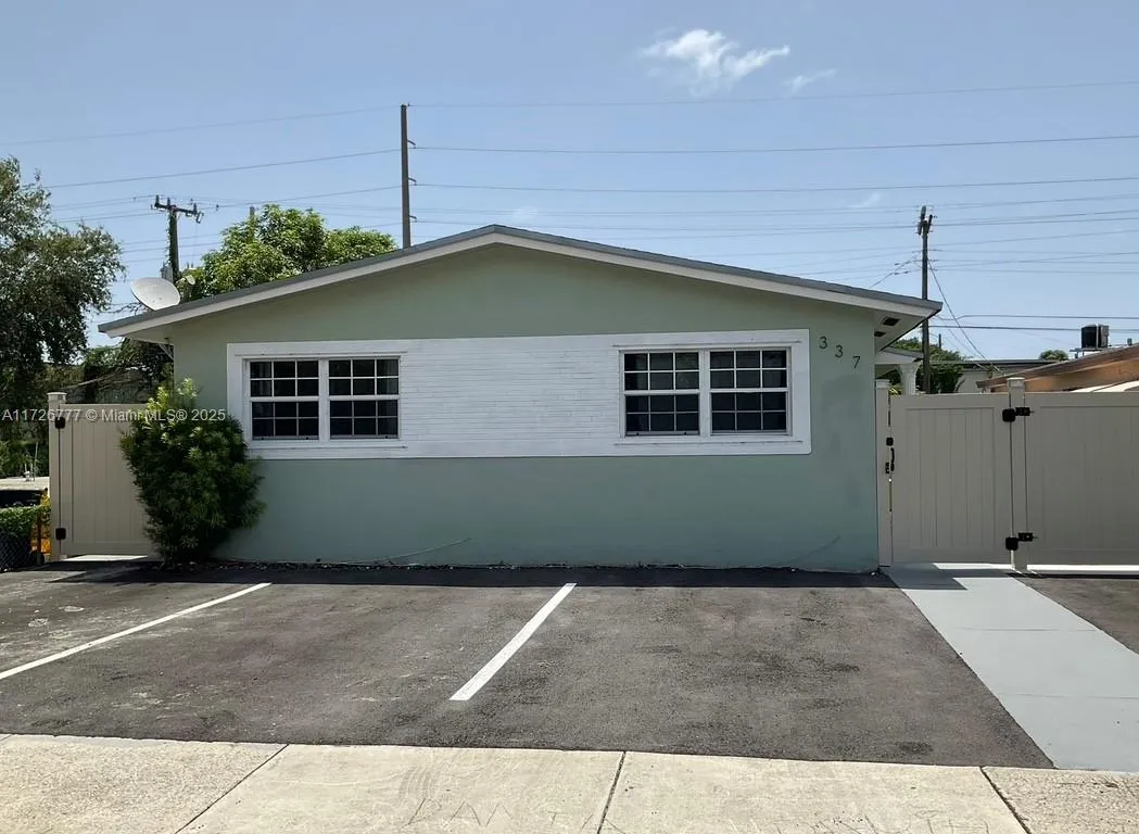 337 Phippen Waiters Rd # 2, Dania Beach FL 33004