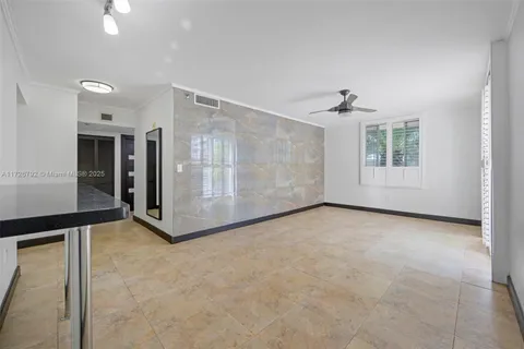 8888 Collins Ave # 207, Surfside FL 33154