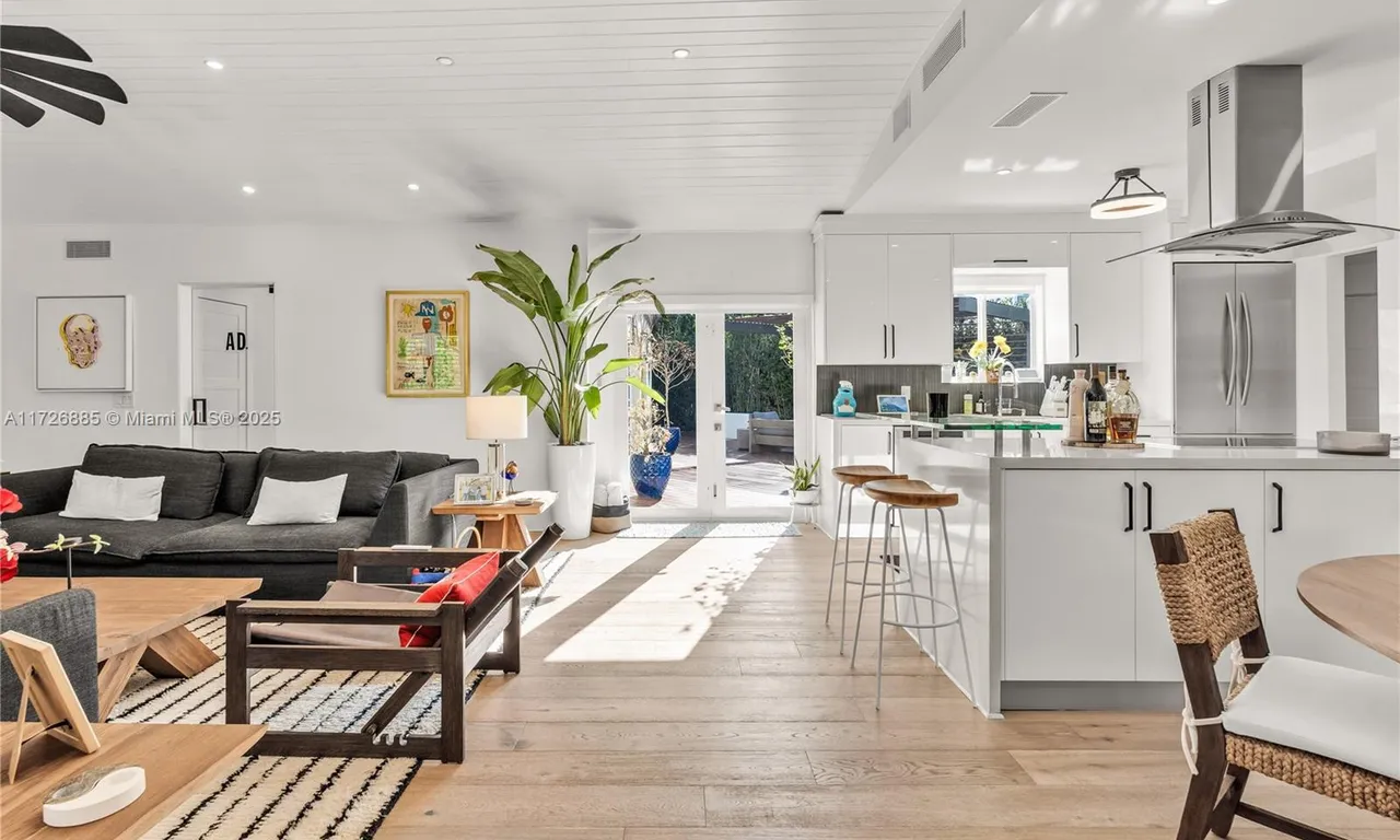 50 E Dilido Dr, Miami Beach FL 33139