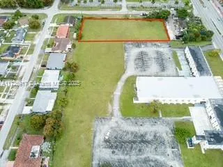 1855 NW 119th St, Miami FL 33167