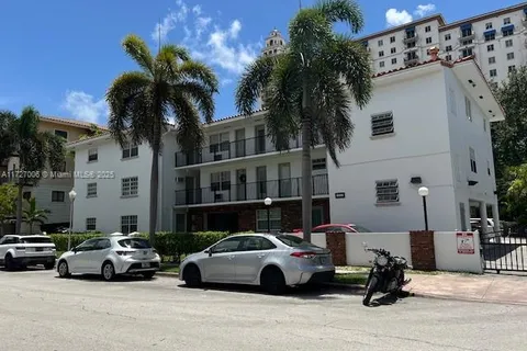 318 Majorca Ave # 104, Coral Gables FL 33134