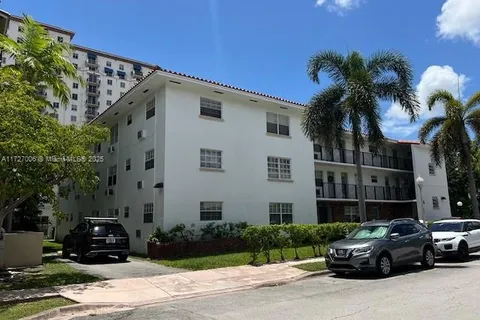 318 Majorca Ave # 104, Coral Gables FL 33134
