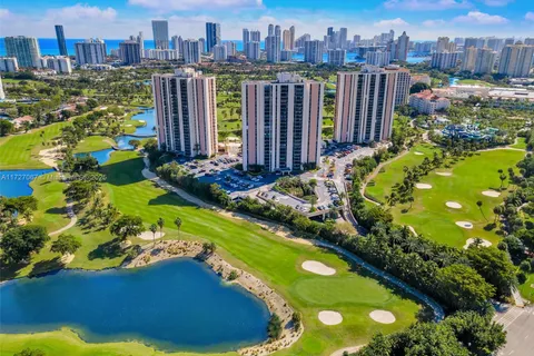 20301 W Country Club Dr # 2629, Aventura FL 33180