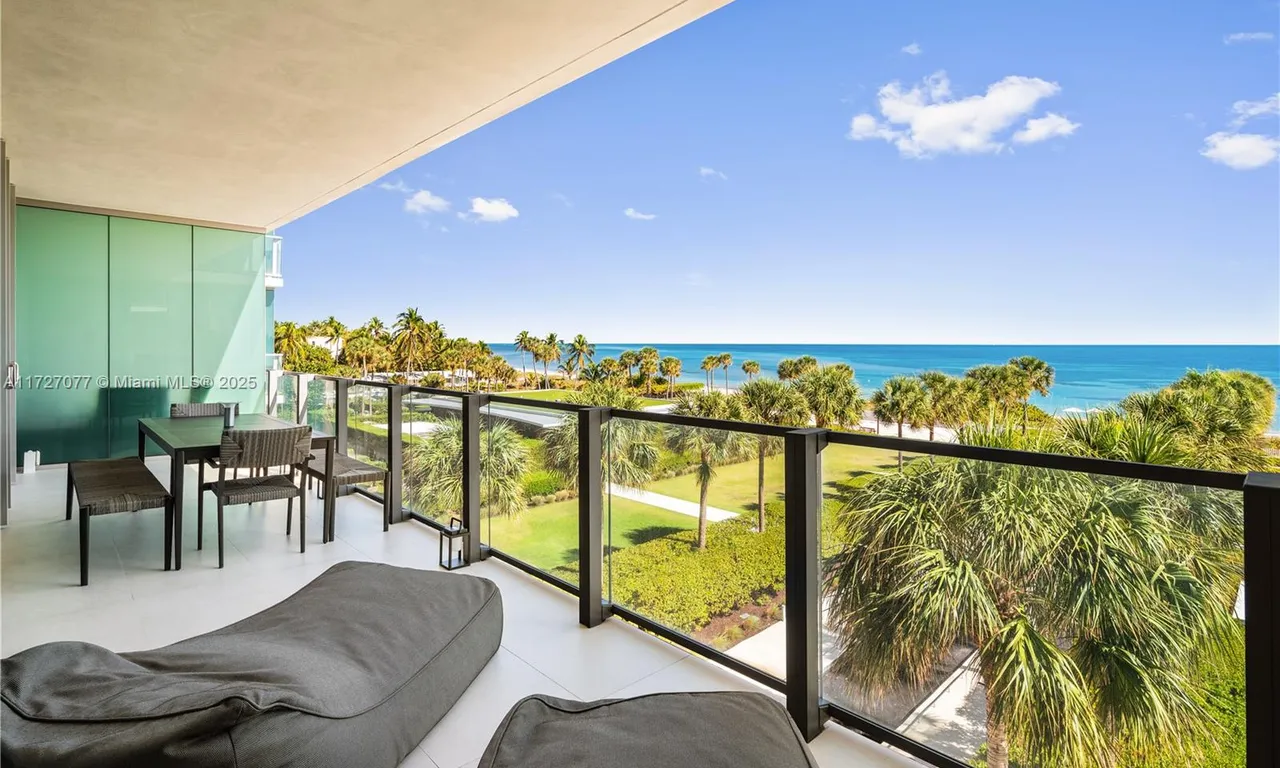 360 Ocean Dr # 406S, Key Biscayne FL 33149