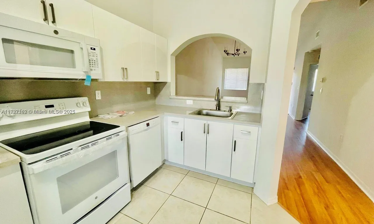 2650 SE 12th Pl # 204, Homestead FL 33035