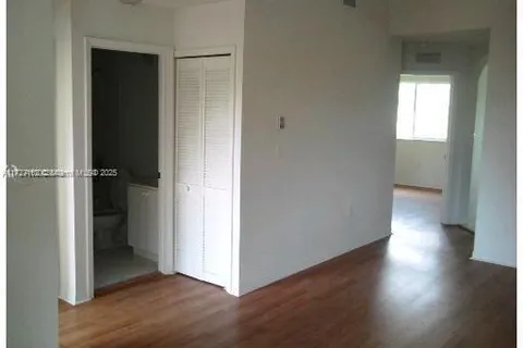 2650 SE 12th Pl # 204, Homestead FL 33035